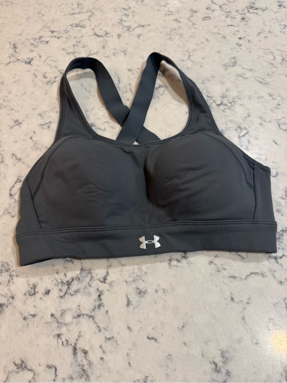 Under Armour Charcoal Gray‎  Crisscross Padded Sports Bra Size Small